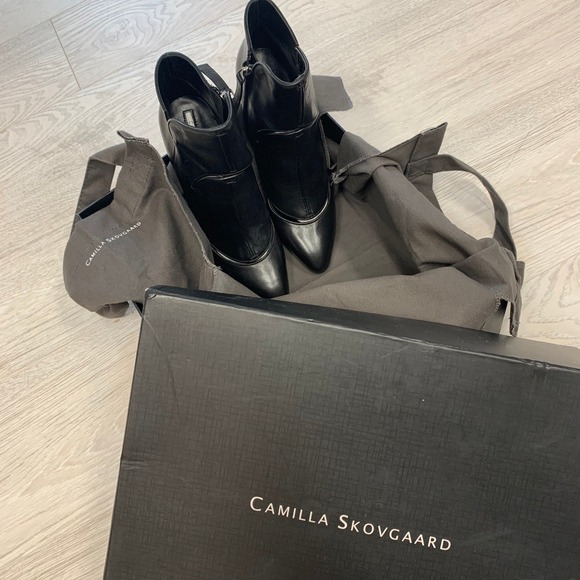 Camilla Skovgaard Black Leather Pointed Toe Stiletto Ankle Boots Size 36‎ main image 1